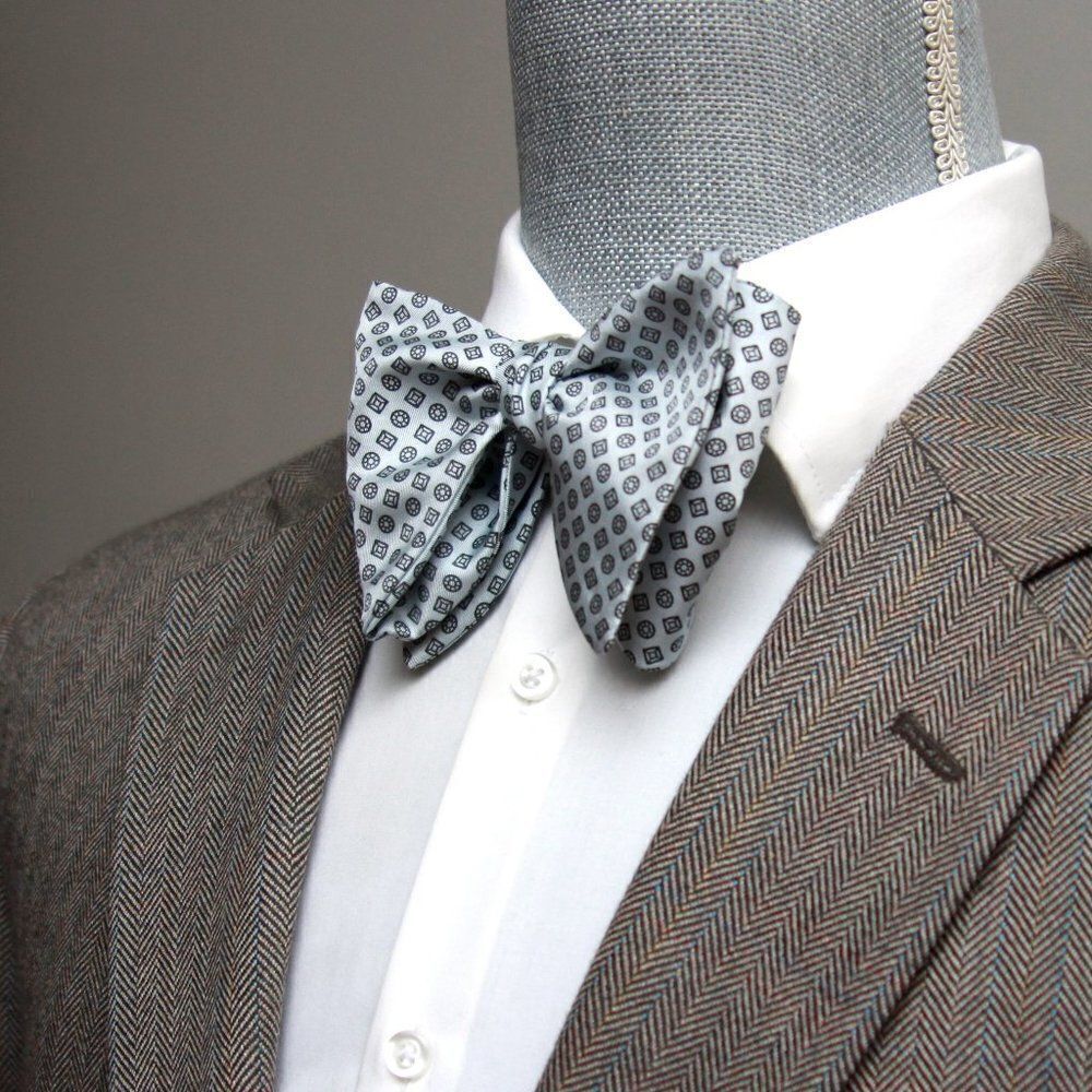 NWT Men's Self tied Bow Tie 100% Silk Butterfly‎ Bowtie big bow tie S387